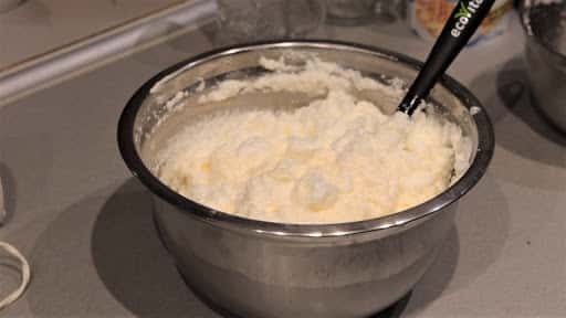 Сирник з персиками - дуже смачний та простий рецепт з фото