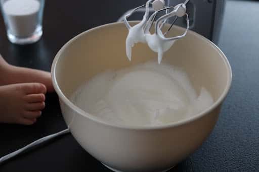 Торт "Персиковий сад" - дуже ніжний і смачний рецепт з покроковими фото