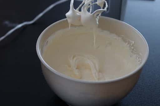 Торт "Персиковий сад" - дуже ніжний і смачний рецепт з покроковими фото