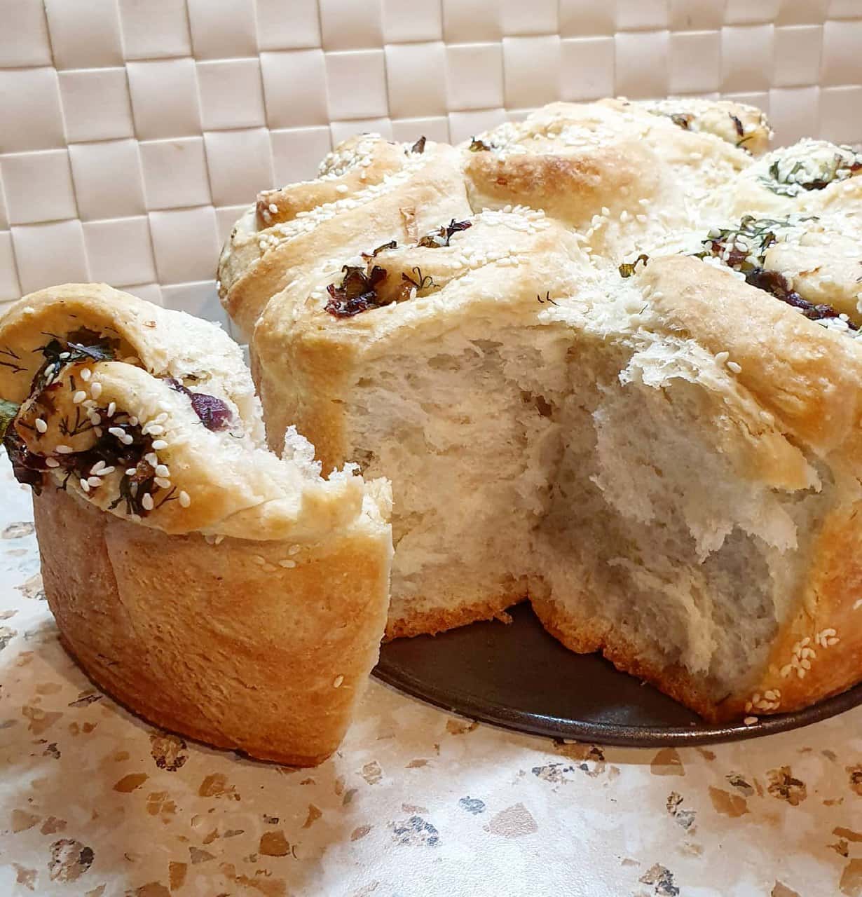 ПІСНИЙ відривний хліб-пиріг з цибулею - він дуже смачний і м'якенький