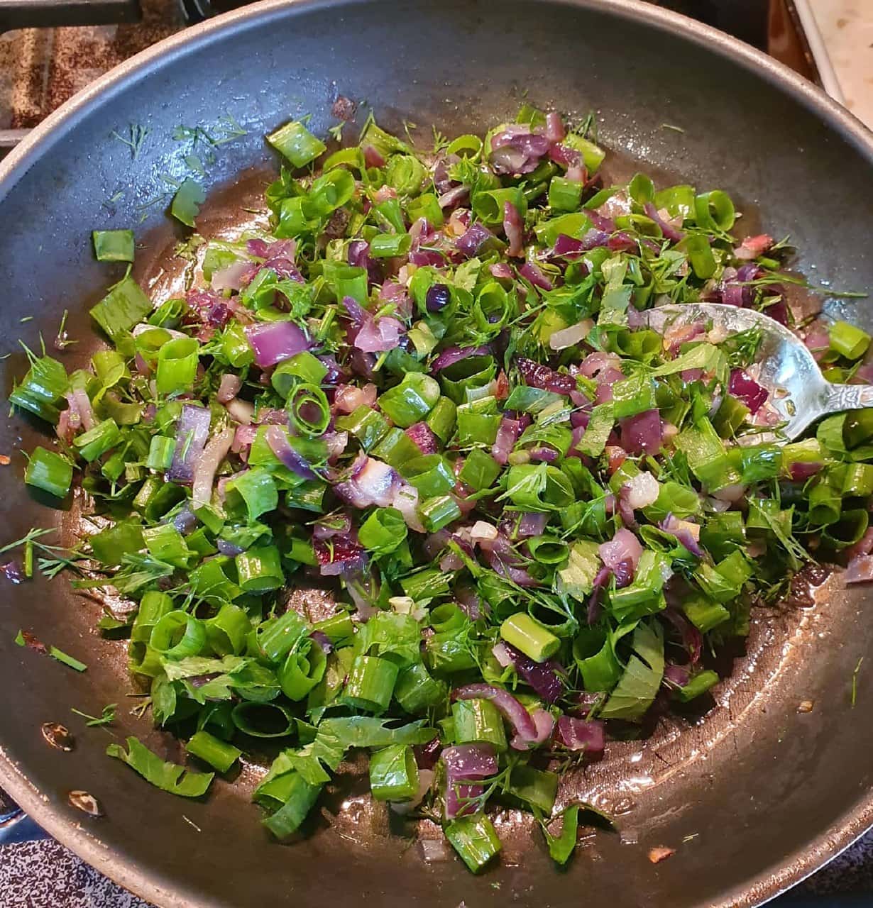 ПІСНИЙ відривний хліб-пиріг з цибулею - він дуже смачний і м'якенький