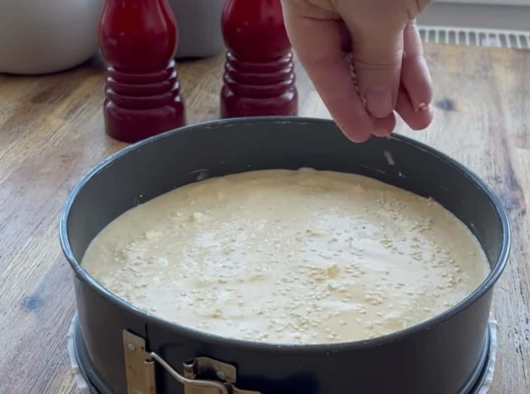 Неймовірно смачний заливний пиріг, який я їла б щодня