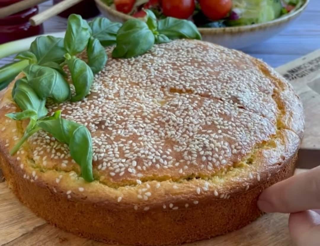 Неймовірно смачний заливний пиріг, який я їла б щодня