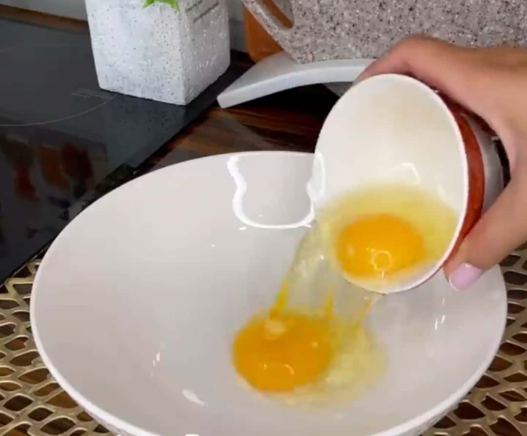 Домашнє яблучне печиво - проста та смачна випічка до чаю