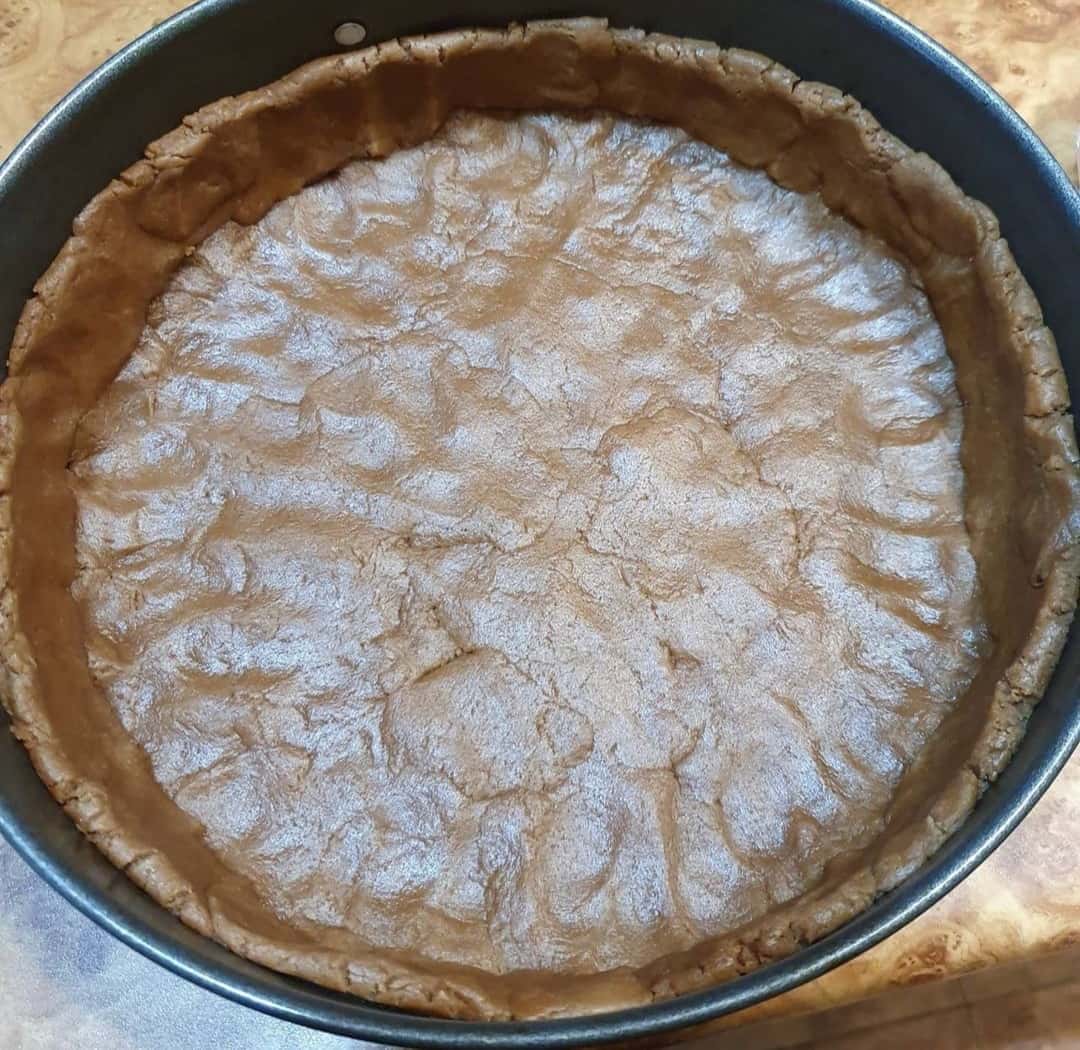 Пиріг з ягодами у сметанній заливці - дуже смачно, що просто тане в роті