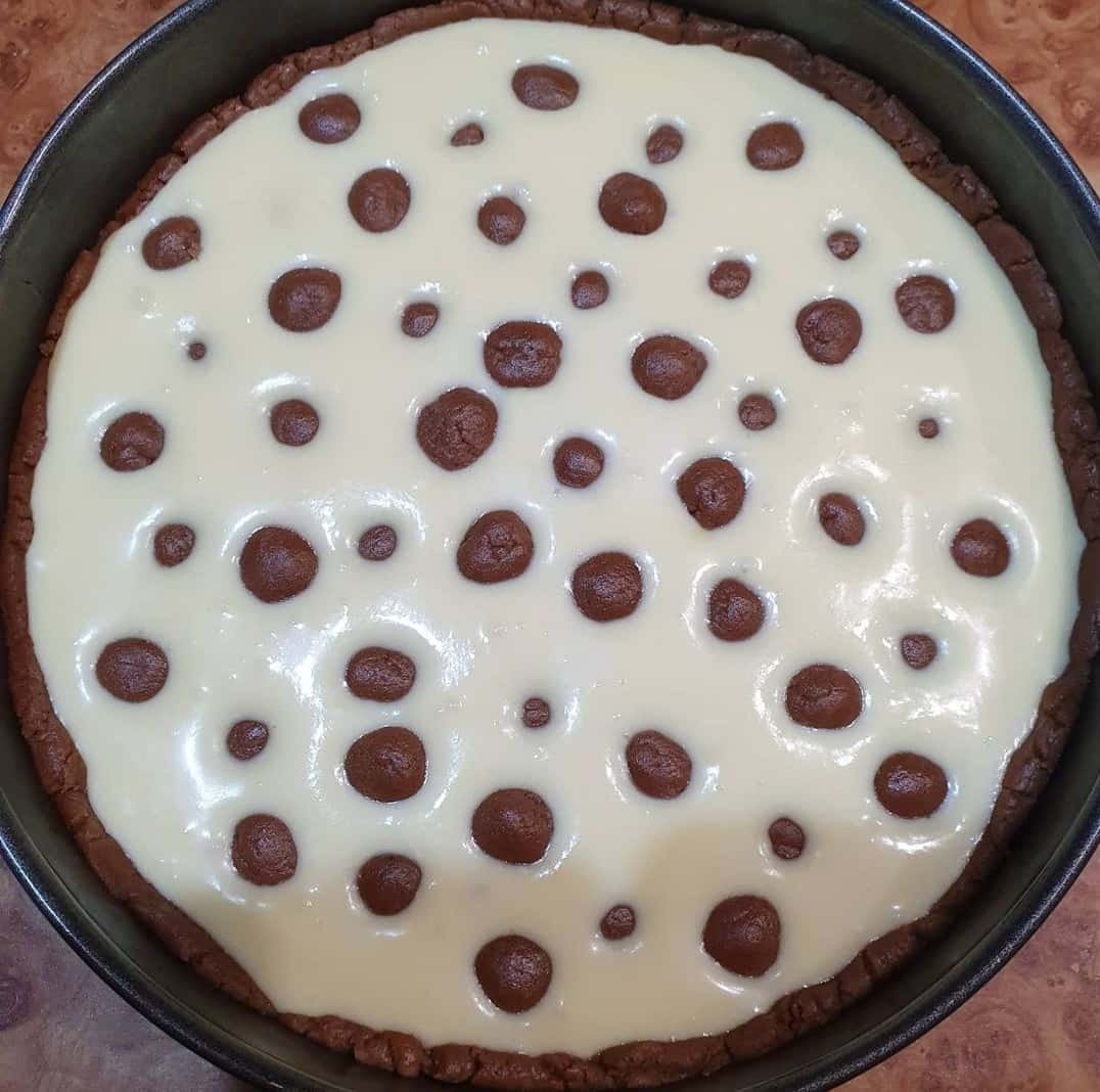 Пиріг з ягодами у сметанній заливці - дуже смачно, що просто тане в роті