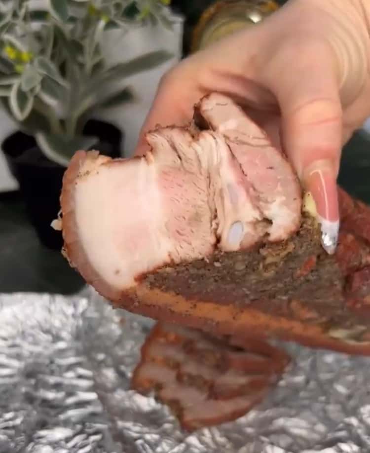 Домашня буженина та грудинка, як копчена - рецепт приготування без коптіння. Смакота неймовірна