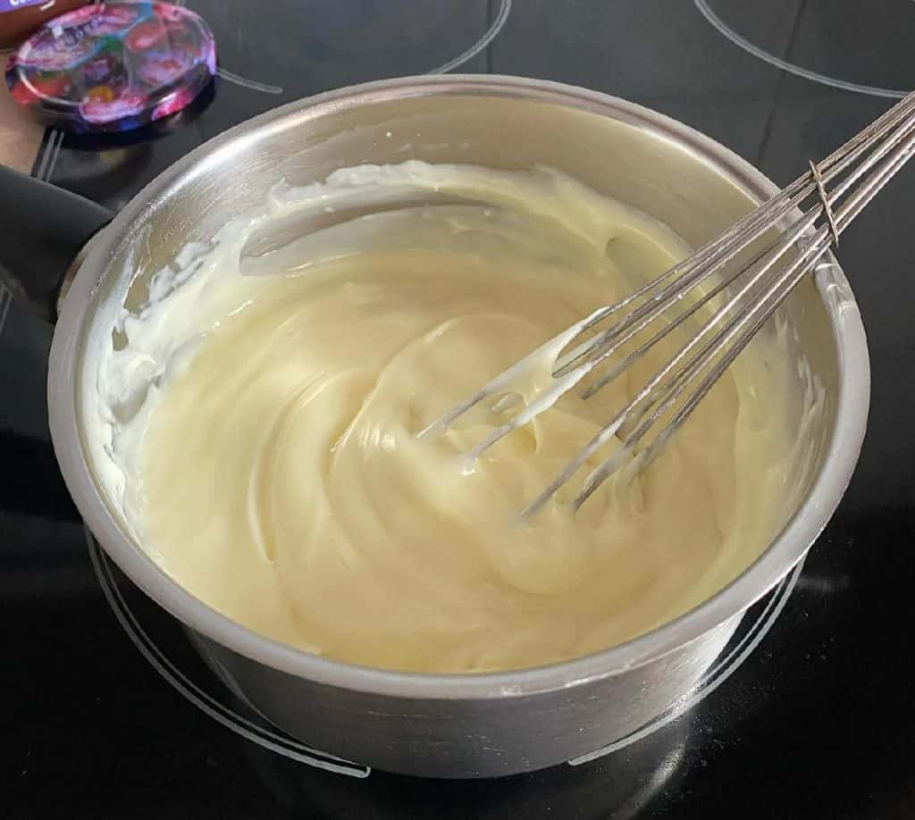 Торт «Вишиванка» з повидлом і горіхами - дуже смачна випічка до чаю чи до святкового столу