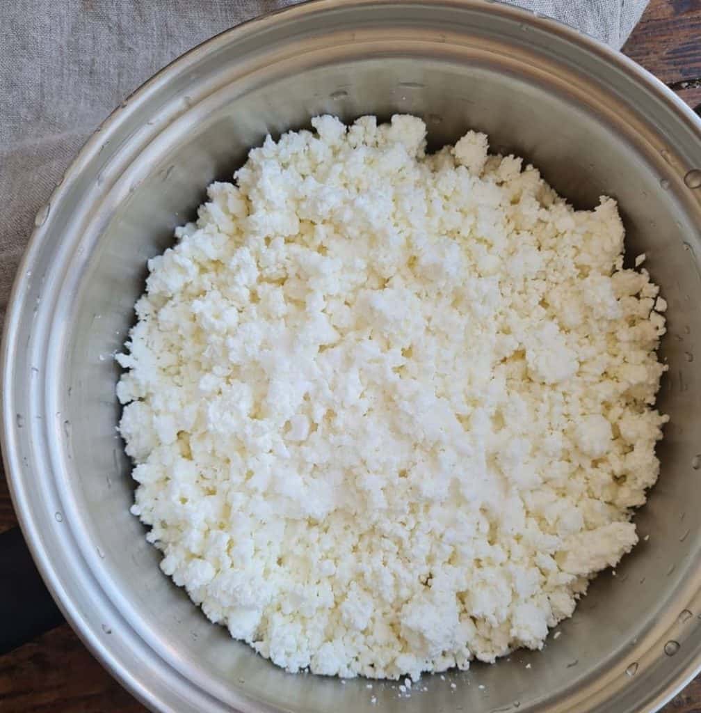 Плавлений сир в домашніх умовах за 10 хвилин - в магазині більше не купую