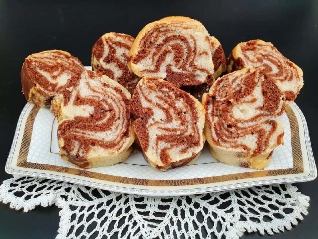 Пісний пиріг "Зебра": простий та швидкий рецепт