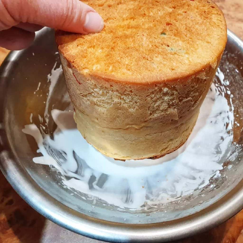 Вершкова паска "Ніжна" - не суха, м'якенька, пориста і ароматна