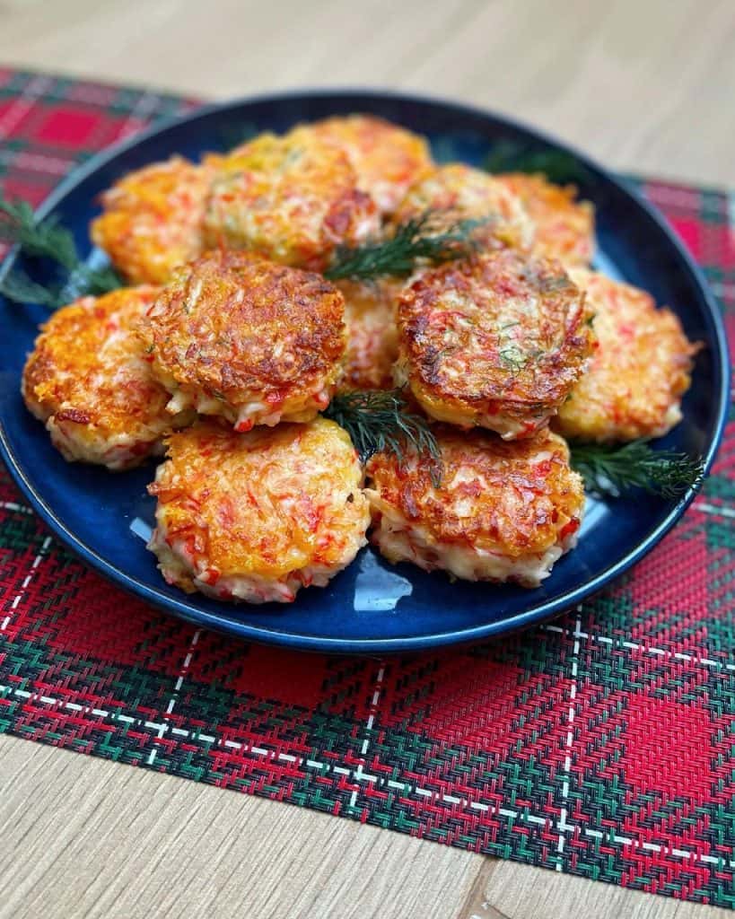 Котлети з крабових паличок - покроковий рецепт з фото
