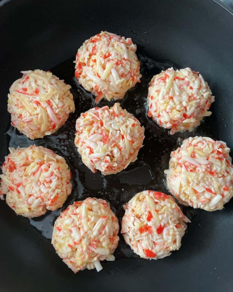 Котлети з крабових паличок - покроковий рецепт з фото