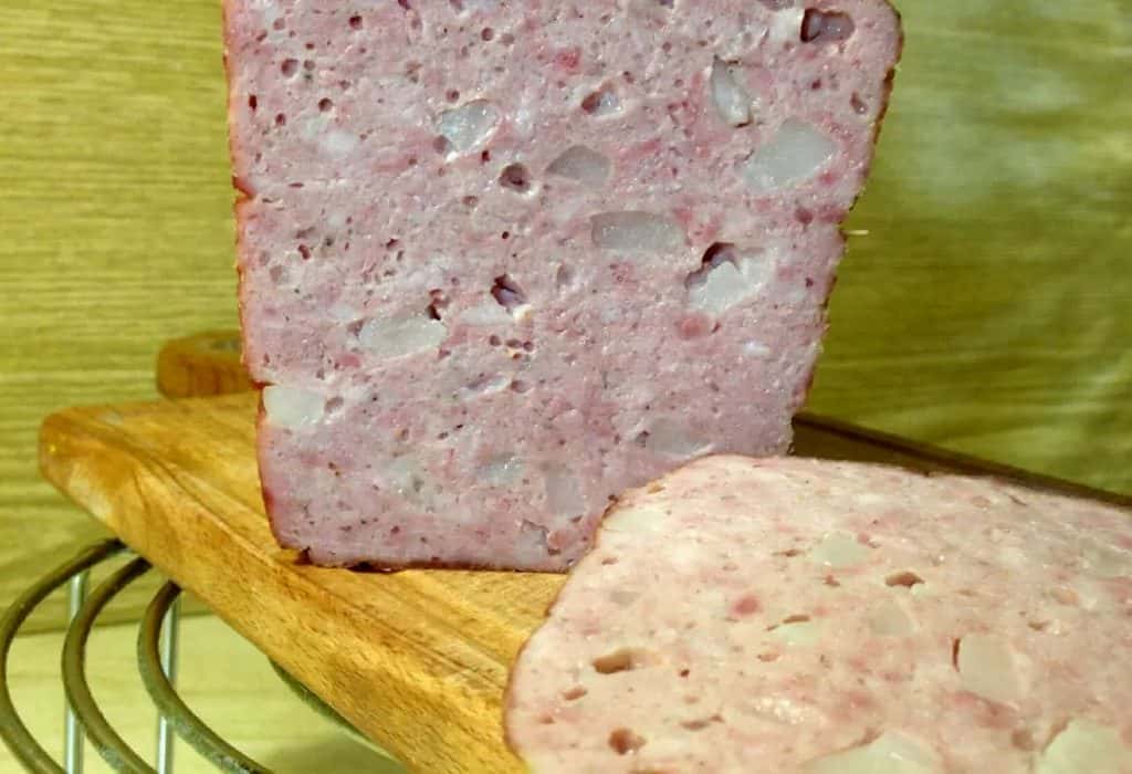 М'ясний хліб - ідеальна альтернатива покупній ковбасі. Простий рецепт