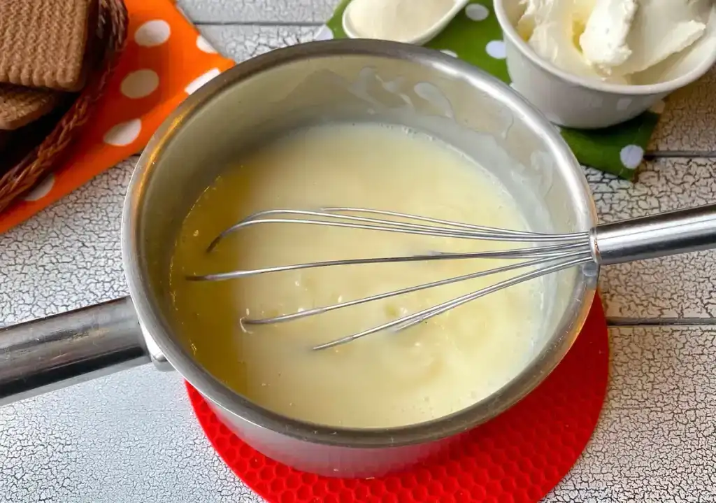 Торт без випічки: швидкий десерт, коли немає часу або просто хочеться солодкого до чаю