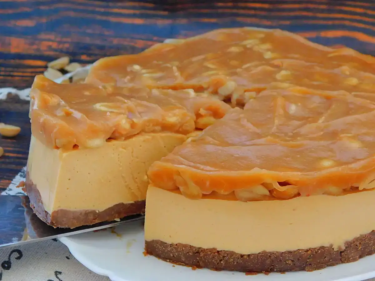 Десерт "Снікерс" БЕЗ випічки: просто пальчики оближеш