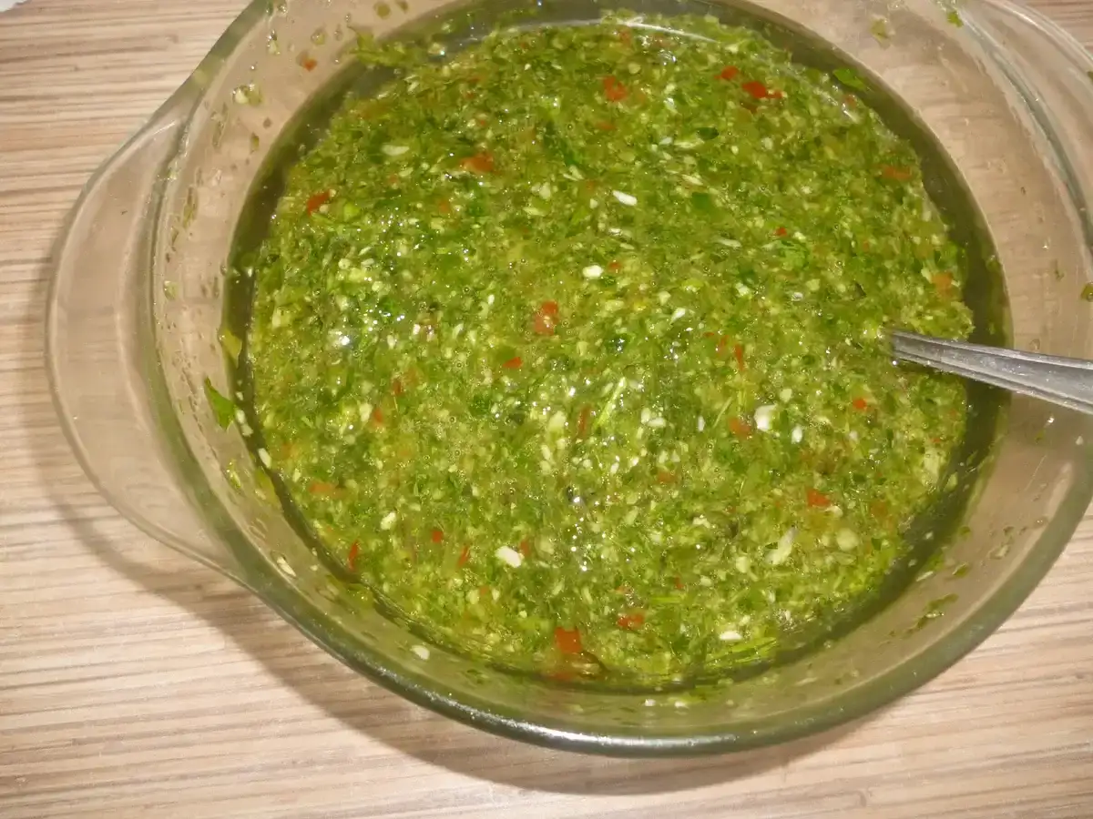 Помідори по-корейськи: можна їсти відразу, а можна заготовити на зиму