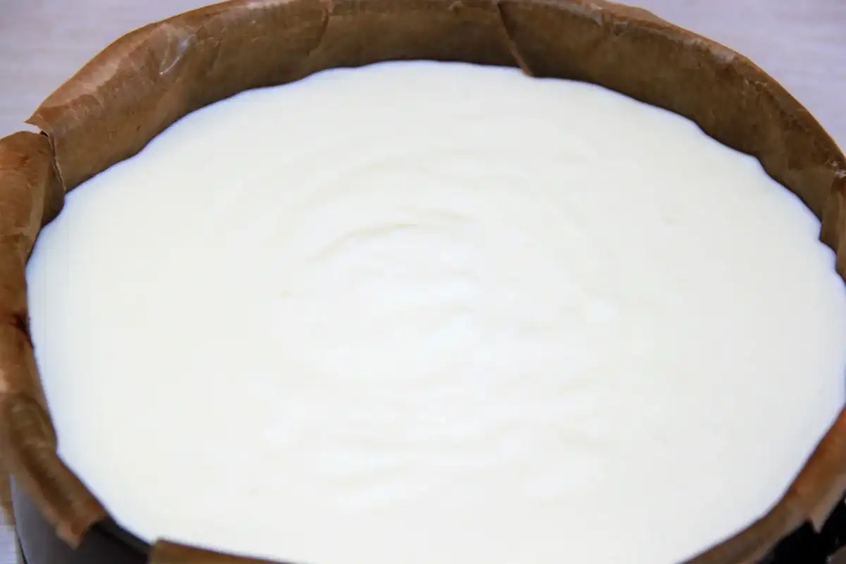 Сирна запіканка "Двошарова": без борошна та манки, з ніжнішою сметанною заливкою