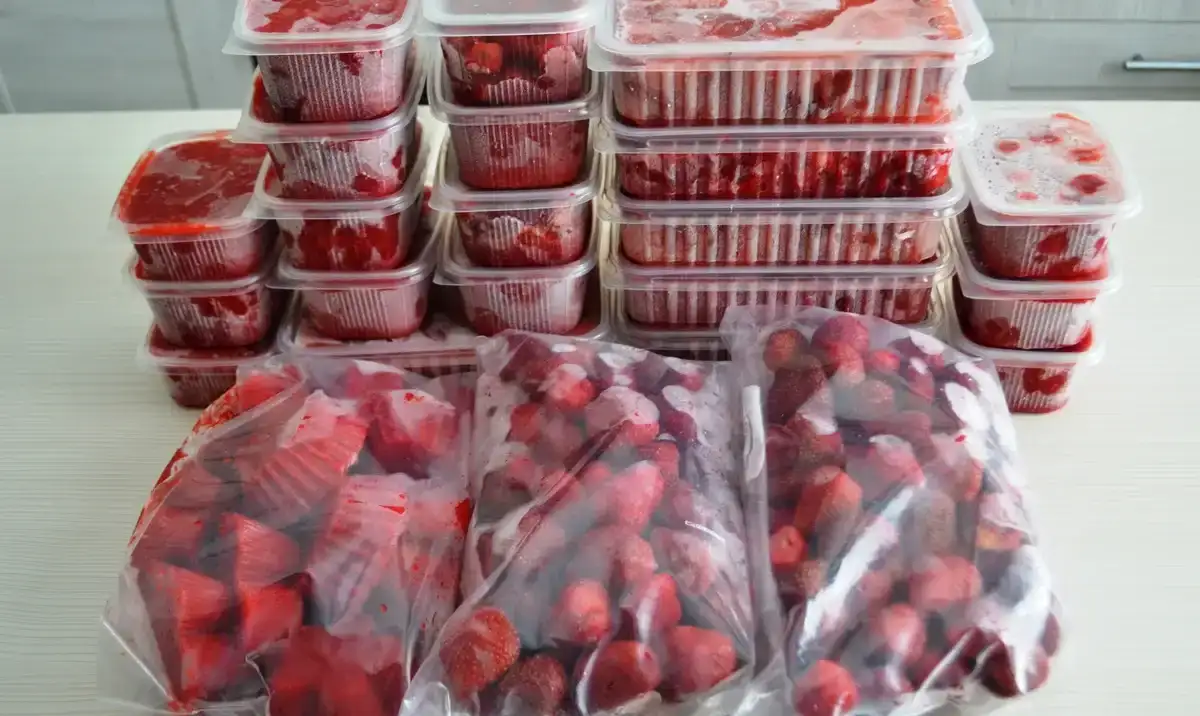 Замороження полуниці на зиму: найкращі 5 способів, взимку буде як свіжа