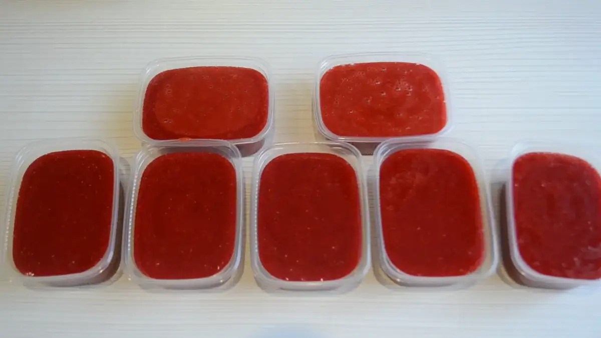 Замороження полуниці на зиму: найкращі 5 способів, взимку буде як свіжа