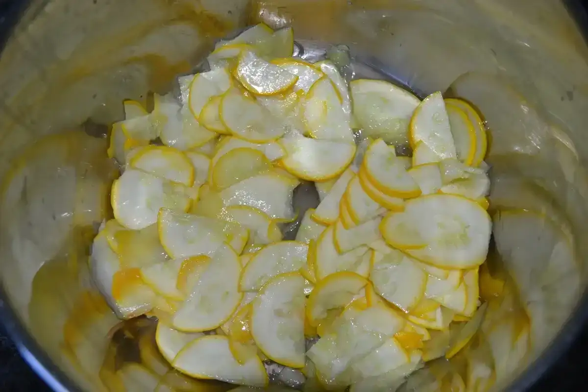 Кабачкова ікра на зиму: найсмачніший і найпростіший рецепт