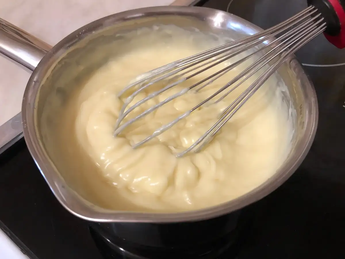 Торт-тістечко «Кохання на світанку»: неймовірно смачний, сподобається всім