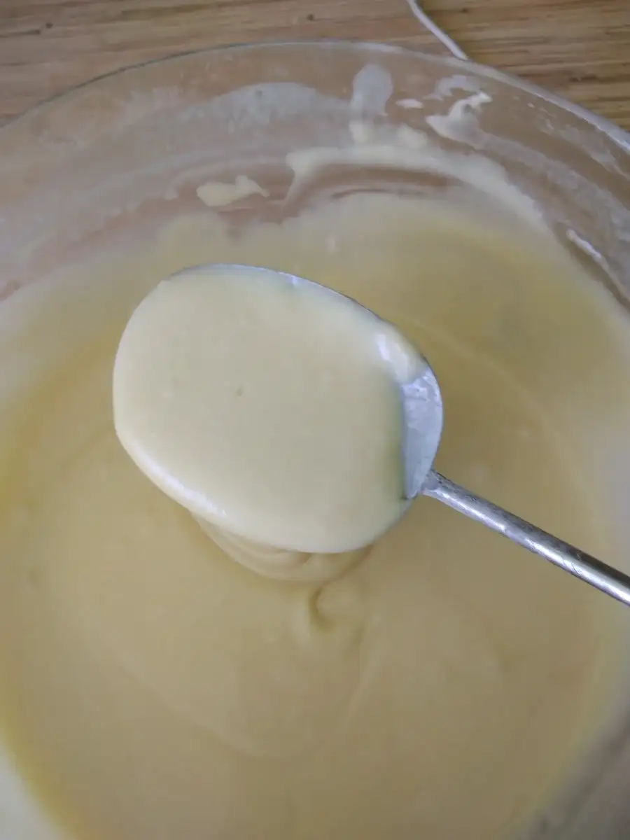 Простий та економний рецепт кексів: 2 види за 30 хвилин