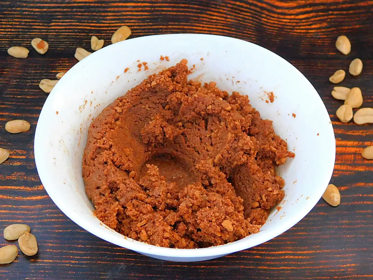 Десерт "Снікерс" БЕЗ випічки: просто пальчики оближеш