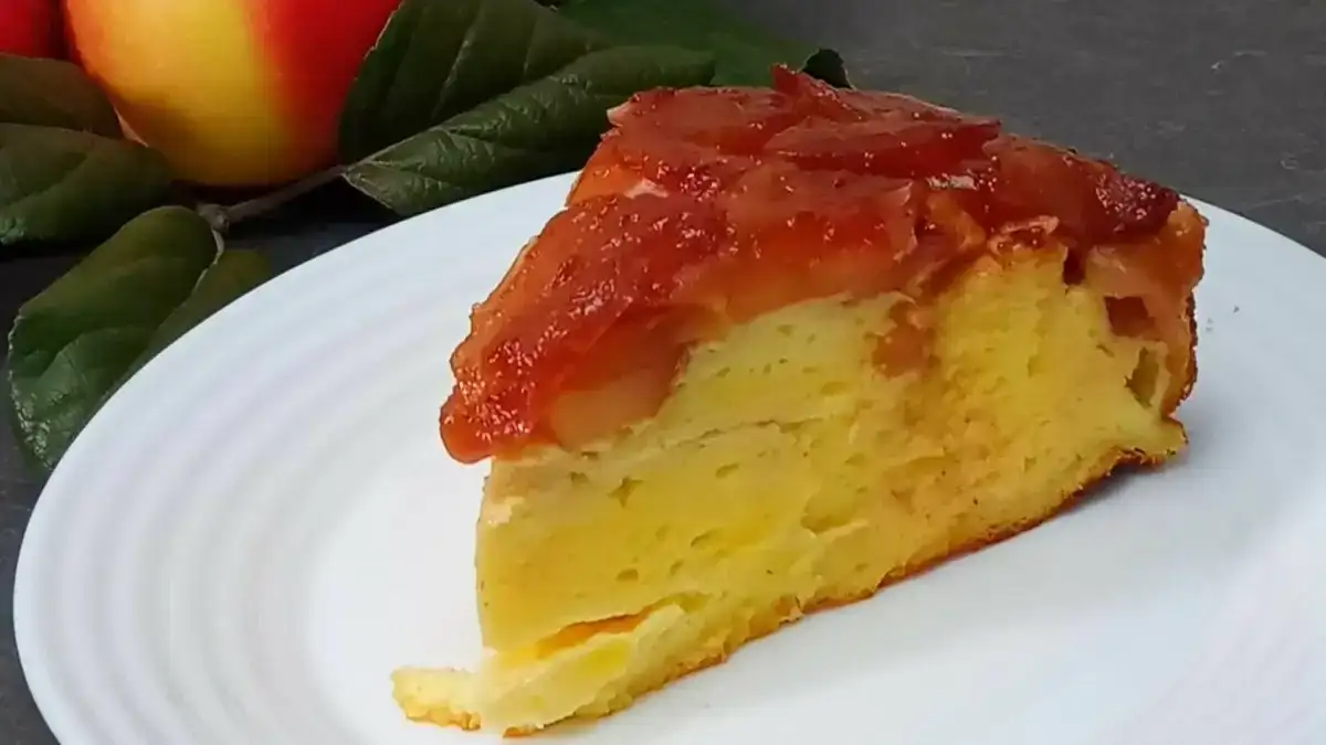 Запіканка з сиру і карамелізованими яблуками: ділюсь простим рецептом