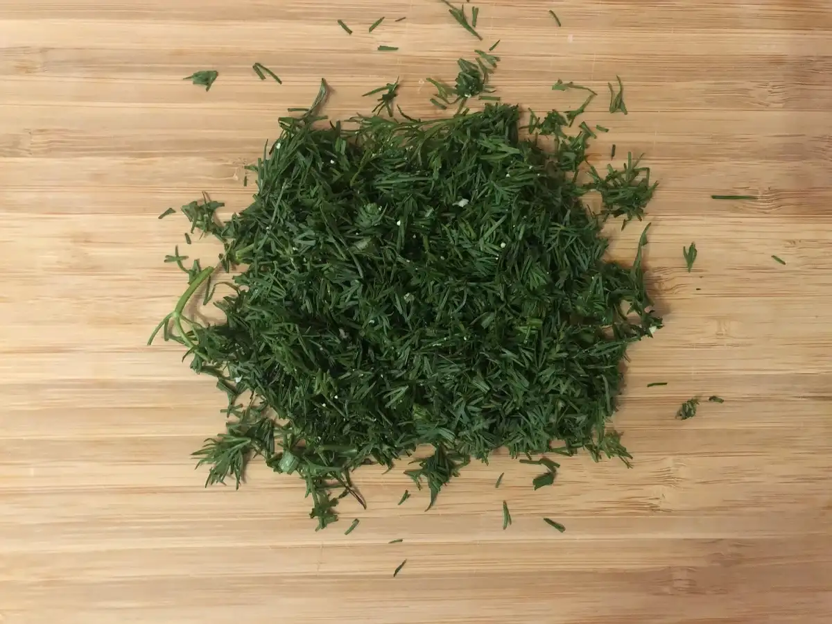 Крабовий салат готую не як всі: такого ви ще не куштували