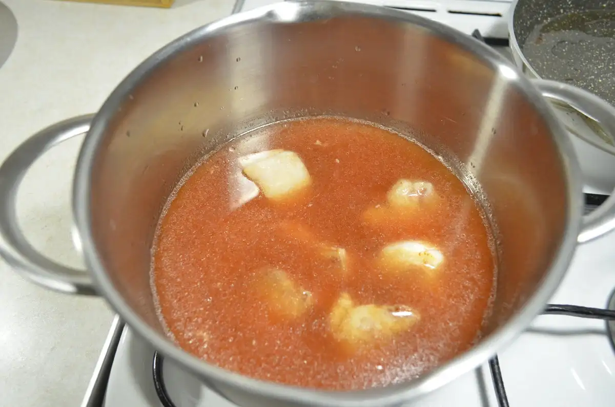 Рецепт рагу зі свинини як колись давали в їдальнях: неймовірно смачно і ситно