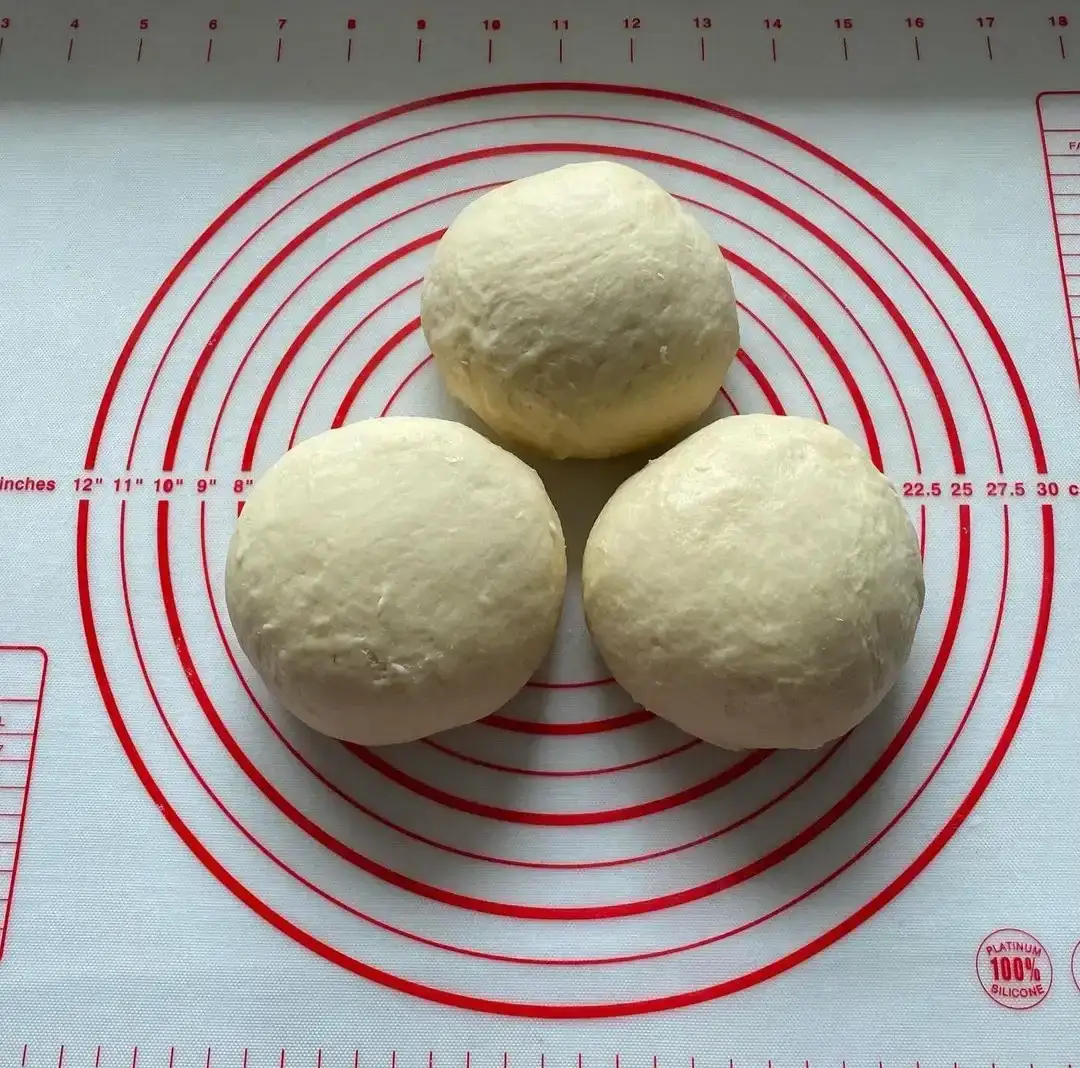 Шоколадний пиріг у формі квітки із здобного тіста - просто пальчики оближеш