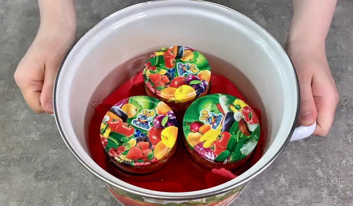 Салат з редьки і моркви по-корейськи: смачний рецепт на зиму