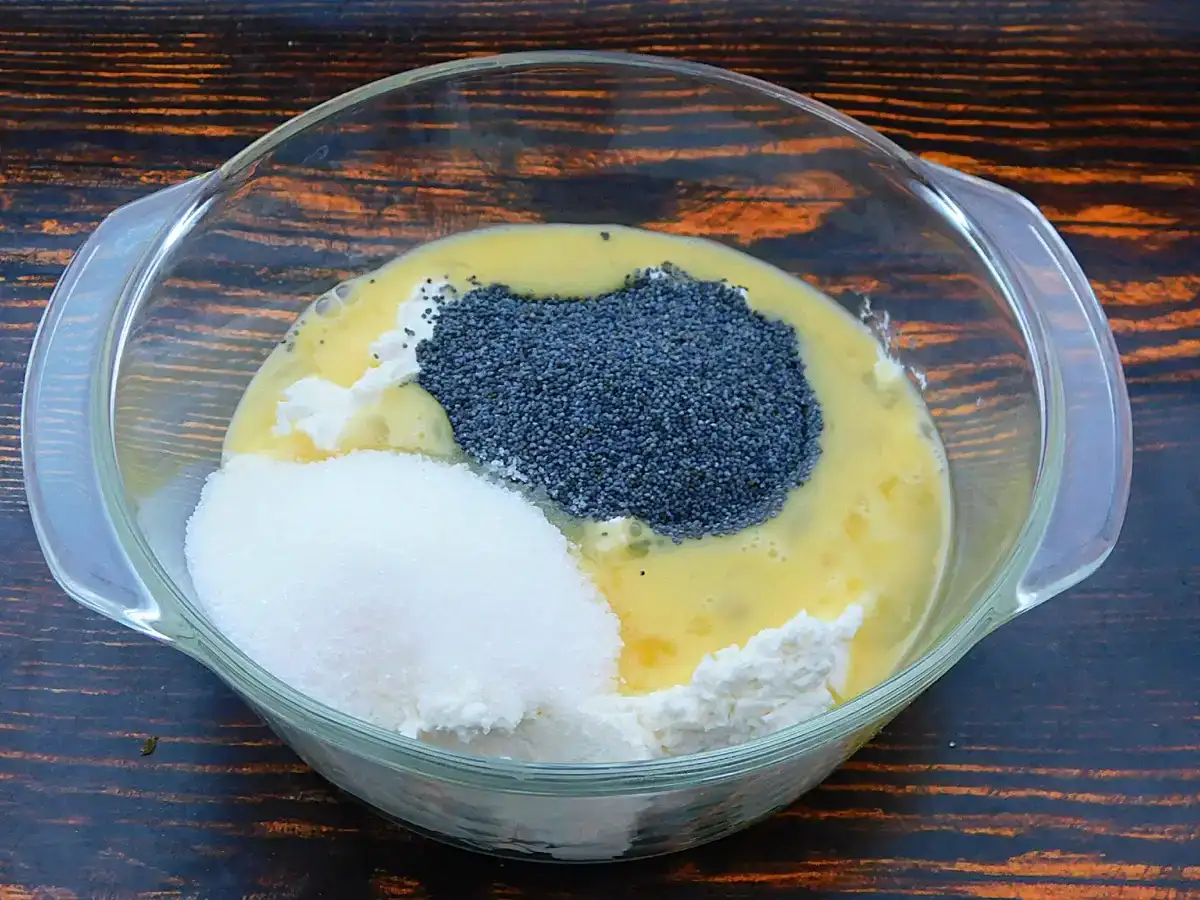 Швидкий десерт до чаю з лаваша: 15 хвилин і смакота на столі