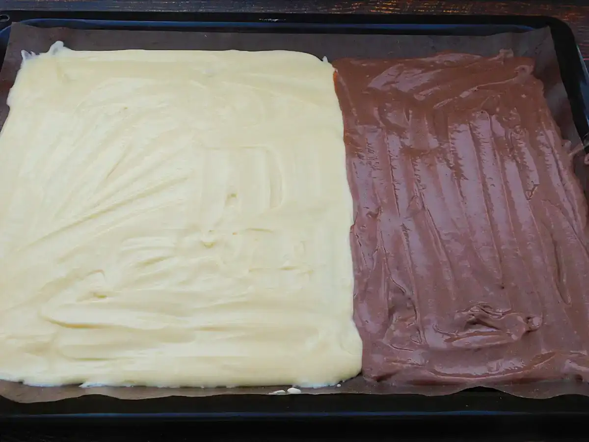 Торт швидкого приготування на згущеному молоці - дуже смачно