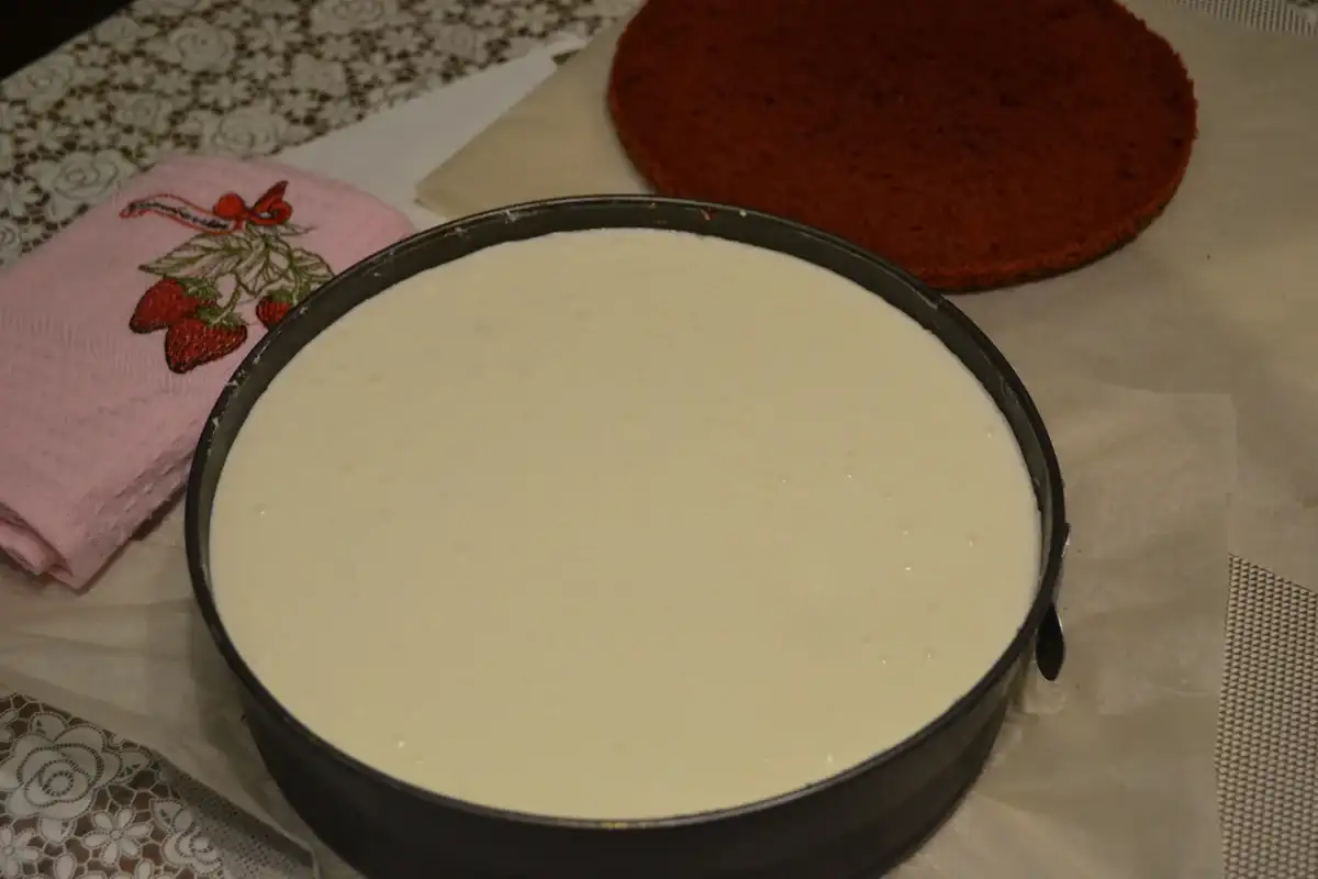 Торт "Вишня в зимовому саду": неймовірно смачний рецепт ніжного десерту