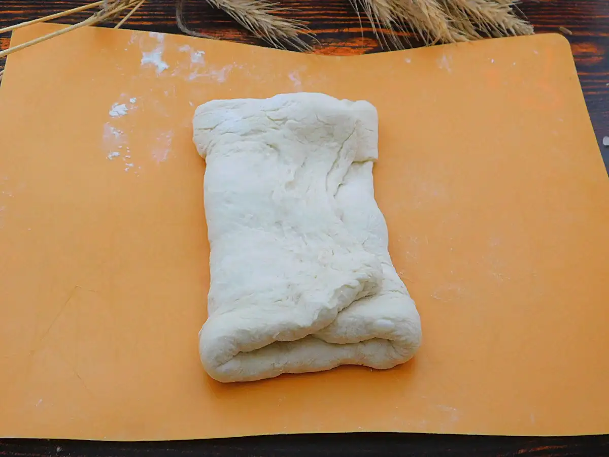 Як приготувати хліб на заквасці: м'який, пористий з хрусткою скоринкою