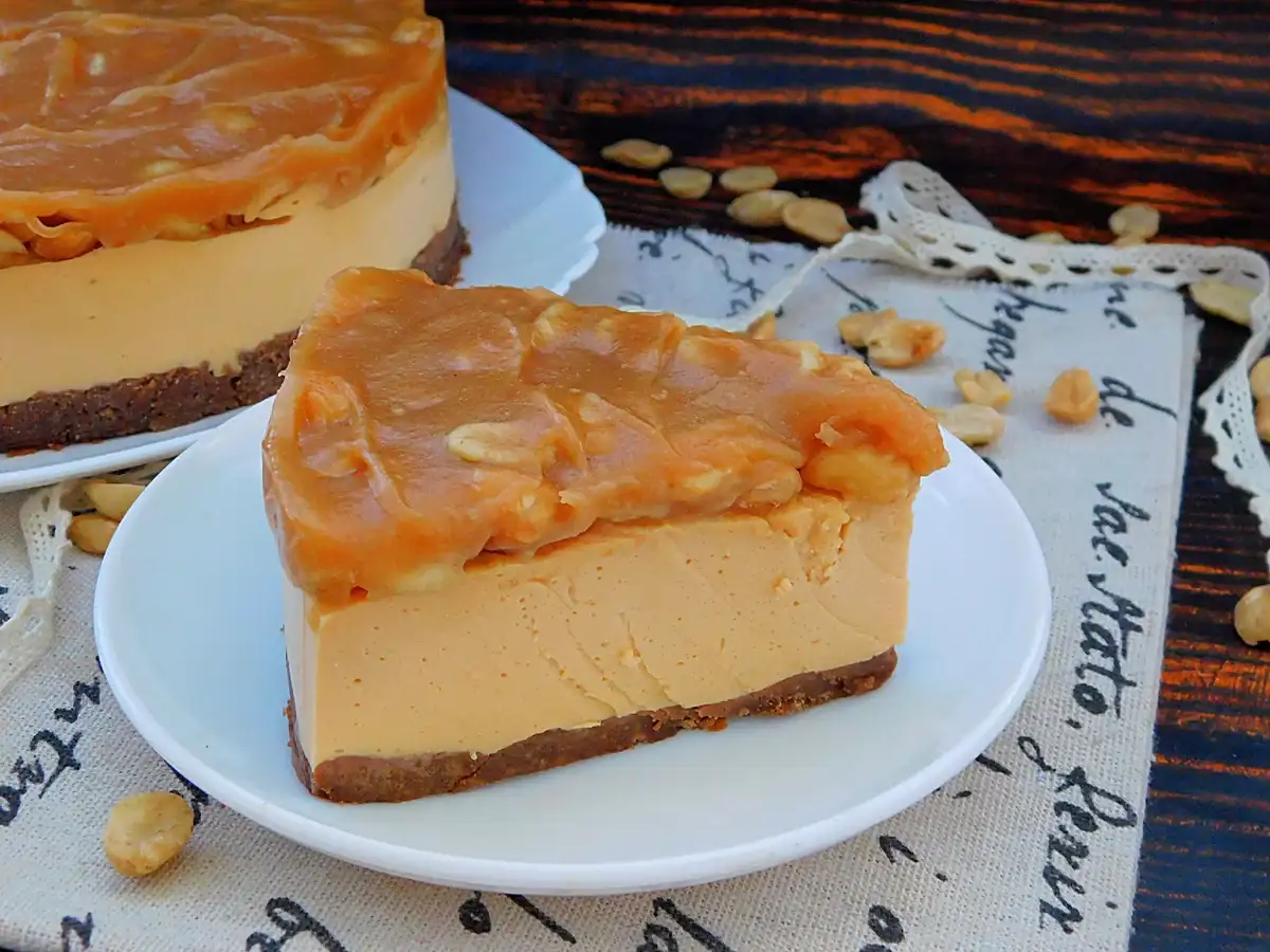 Десерт "Снікерс" БЕЗ випічки: просто пальчики оближеш