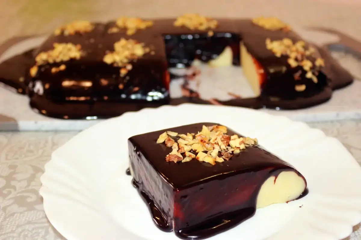 Смачний, бюджетний десерт на основі молока: простий рецепт