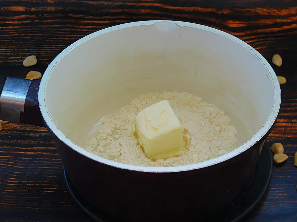 Десерт "Снікерс" БЕЗ випічки: просто пальчики оближеш