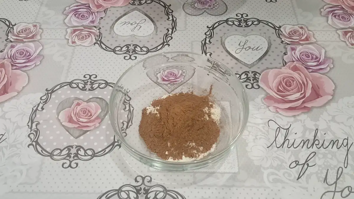 Шоколадне печиво "Мармурове": проста випічка до чаю