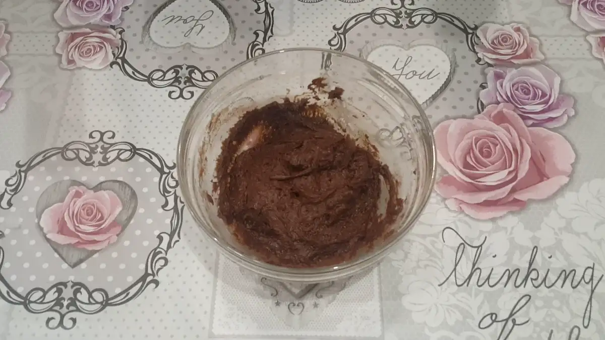 Шоколадне печиво "Мармурове": проста випічка до чаю