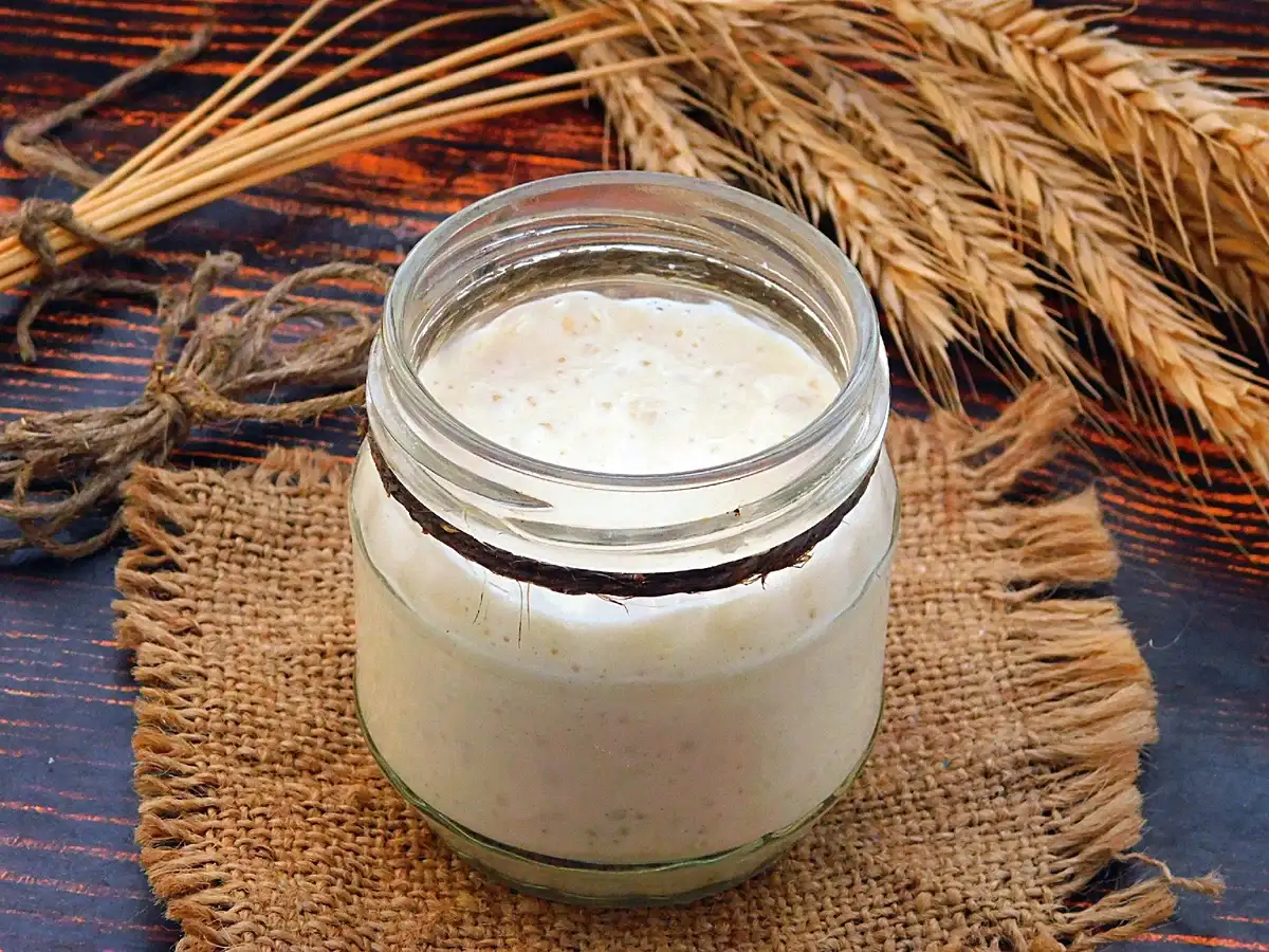 "Вічна закваска" для хліба замість дріжджів: смак хліба неймовірний