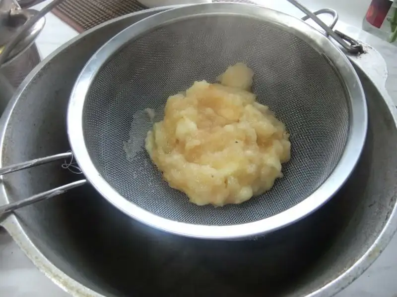 Рецепт пюре з яблук без цукру на зиму: для малюків