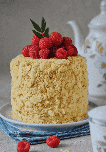 Торт "Наполеон" на пиві із заварним кремом: простий рецепт