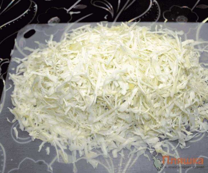 Маринована капуста швидкого приготування: виходить хрумка і смачна