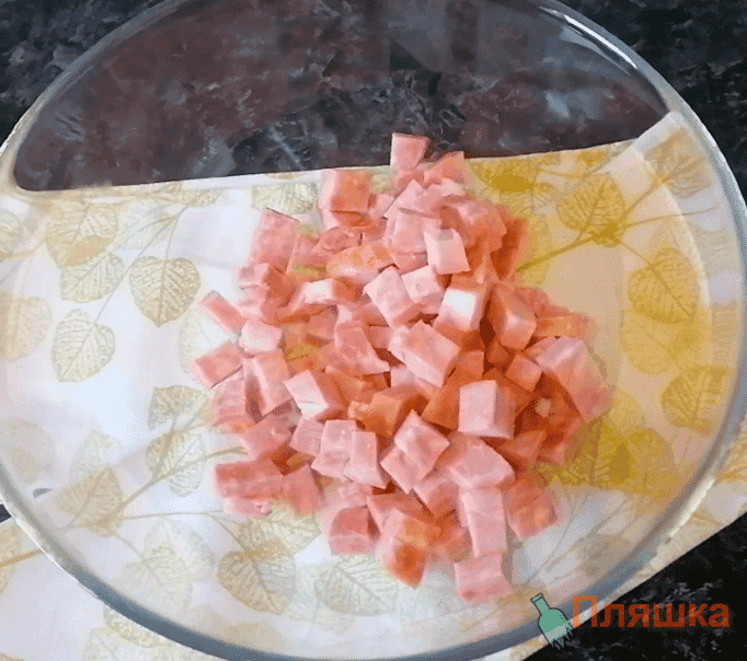 Салат "Баварський": всі із задоволенням підкладають собі у тарілки (готую за кілька хвилин)