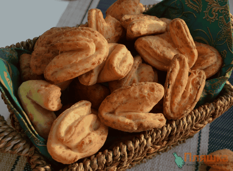 Швидке сирне печиво: рецепт простої і смачної випічки до чаю