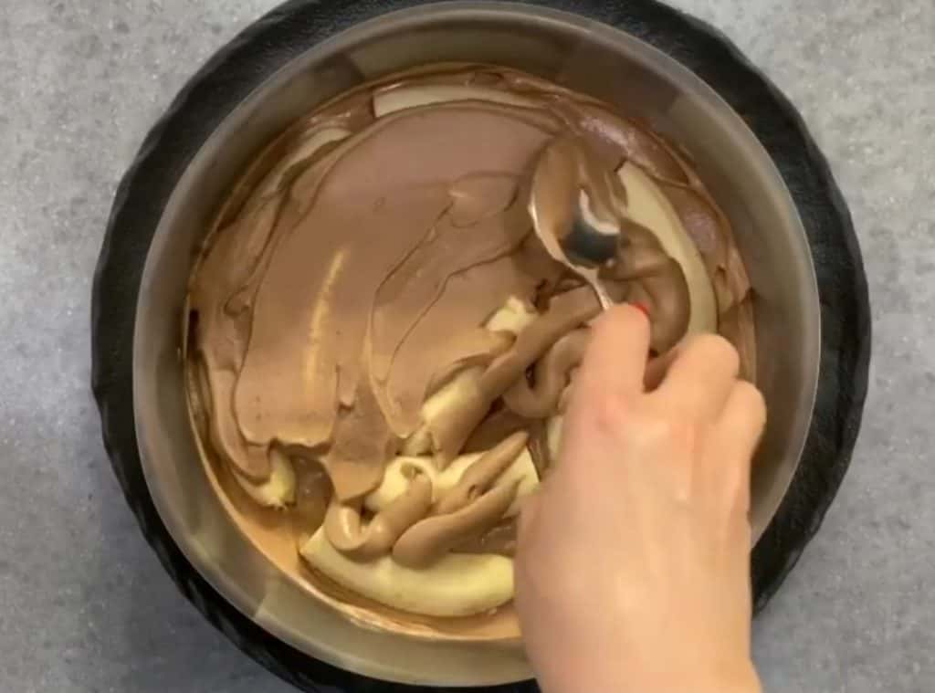 Торт «Шоколадно-банановий» - рецепт дуже смачного і ароматного десерту