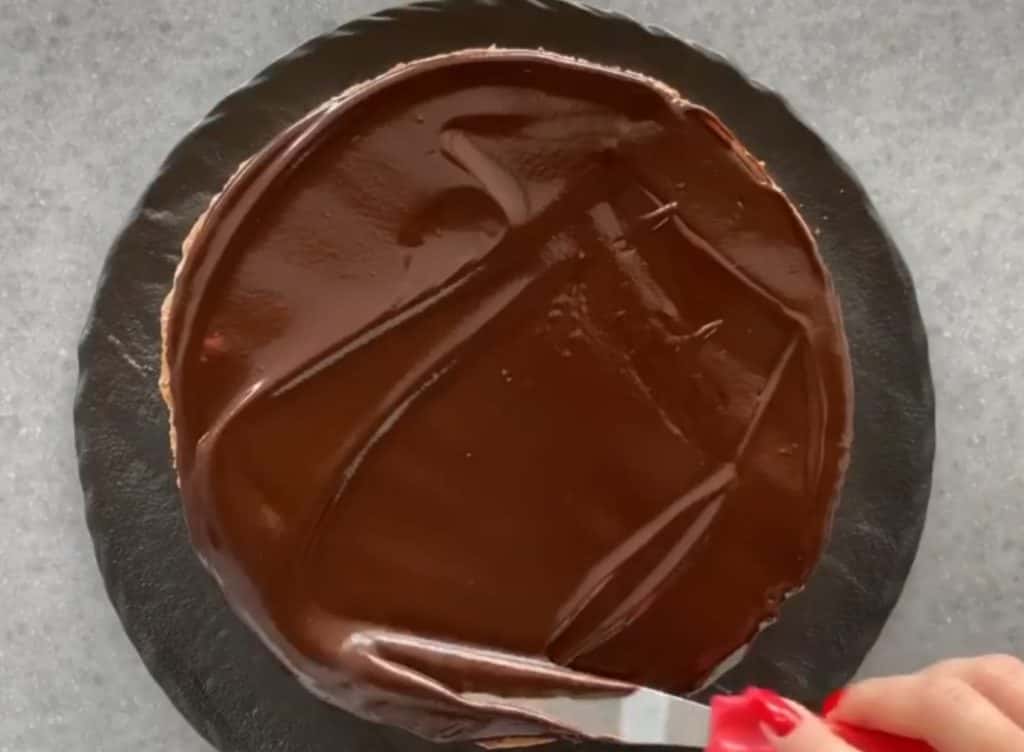 Торт «Шоколадно-банановий» - рецепт дуже смачного і ароматного десерту